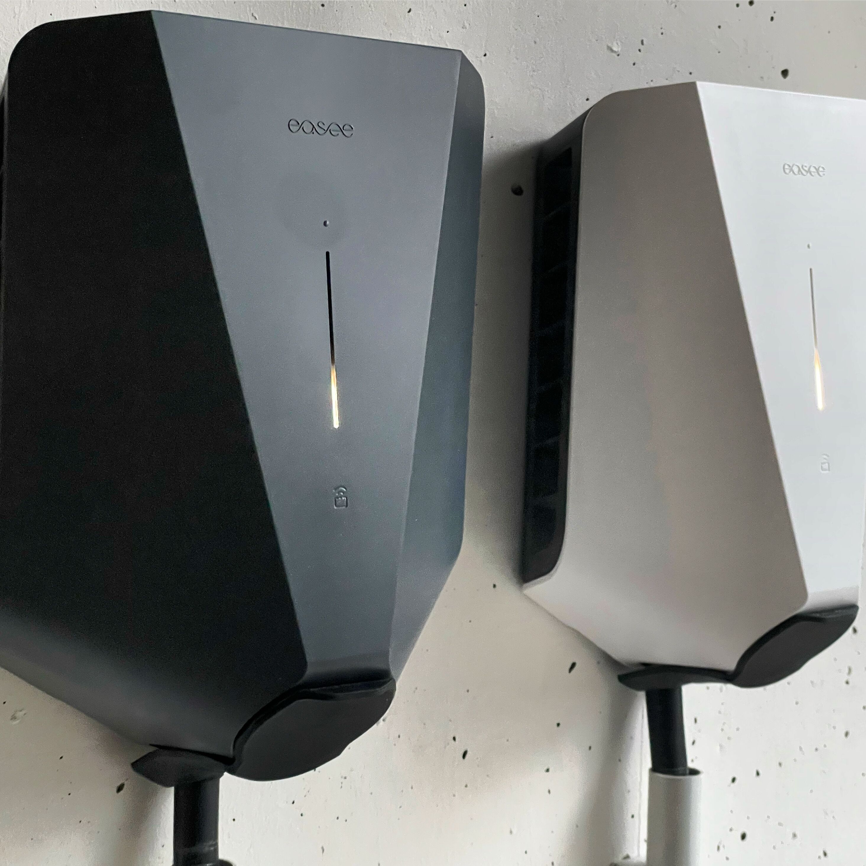 Professionell installierte Wallbox mit sauberer Kabelführung